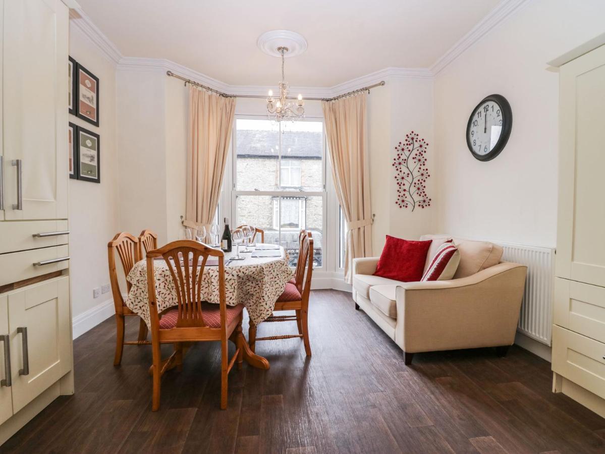 Вілла Flat 1 Kentholme Grange-over-Sands Екстер'єр фото
